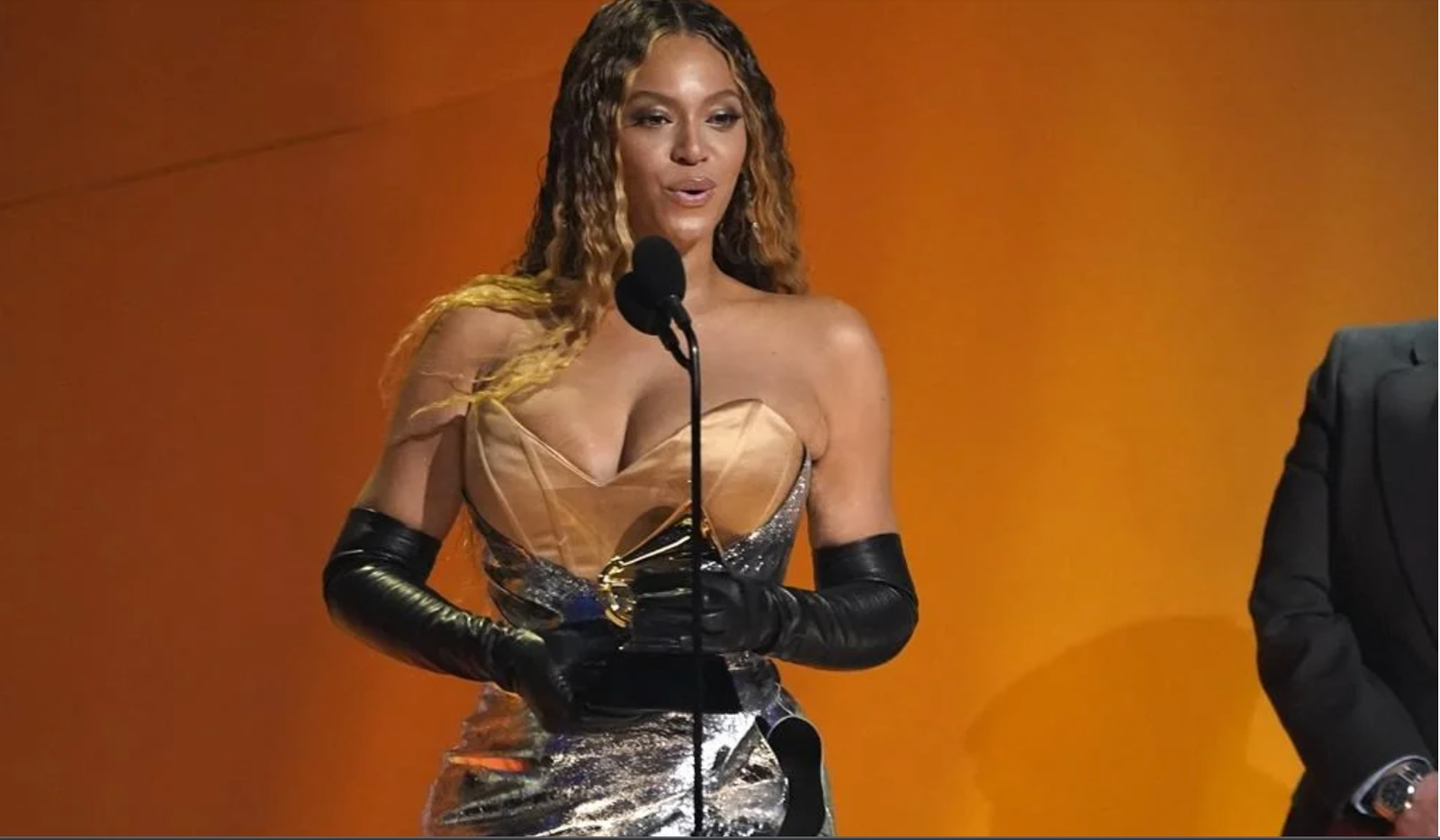 Beyonce Becomes Most-Decorated Artist In History Of The Grammy's