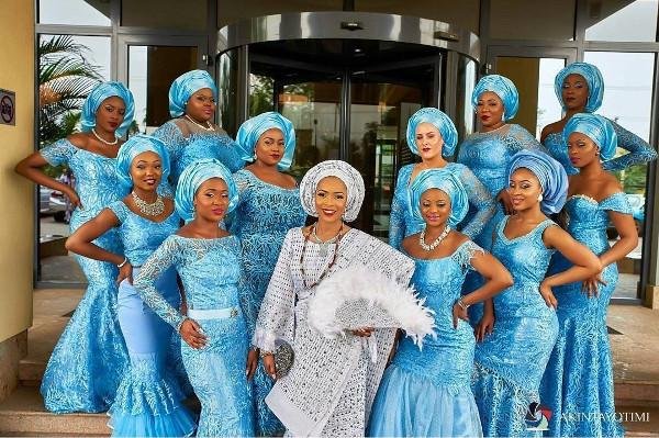 Tips For Choosing Your Wedding Aso-Ebi